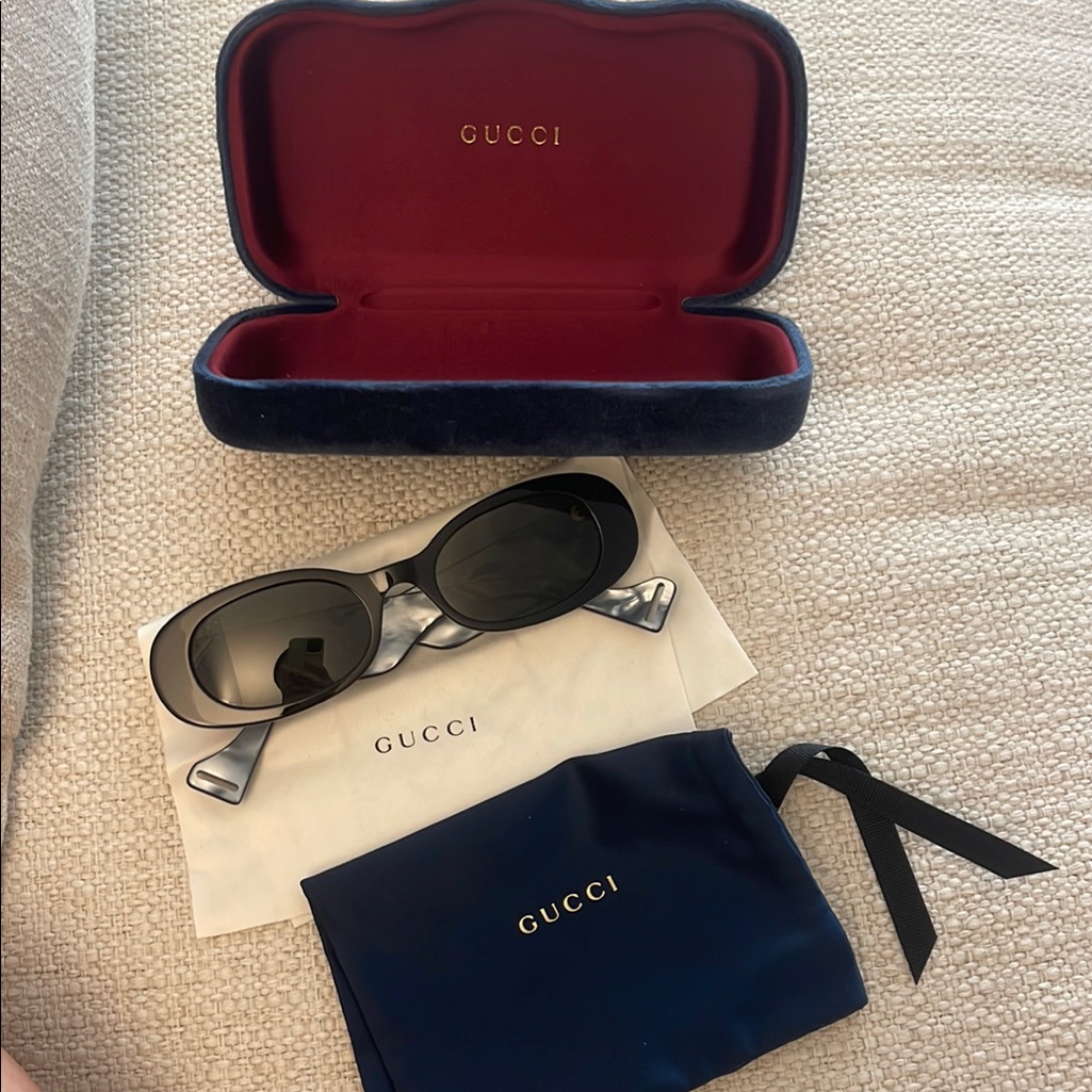 Gucci Black Sunglasses Luxurious Accessories